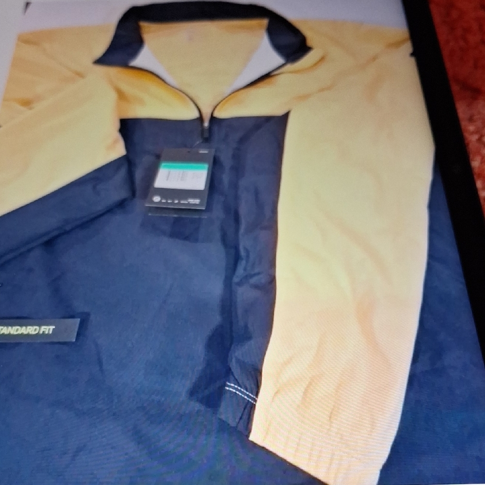 Nike Men's Yellow and Navy Windbreaker